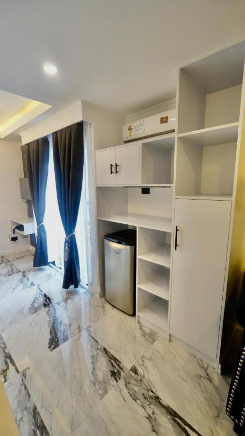 Апартаменти Makati Isabela Luxury Маніла Екстер'єр фото
